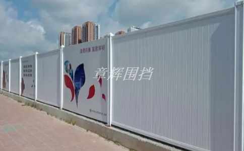 如何通過增加監(jiān)控和防護(hù)設(shè)備，提高簡易圍擋的隱私保護(hù)能力？（監(jiān)控與防護(hù)設(shè)備在簡易圍擋隱私保護(hù)中的應(yīng)用）