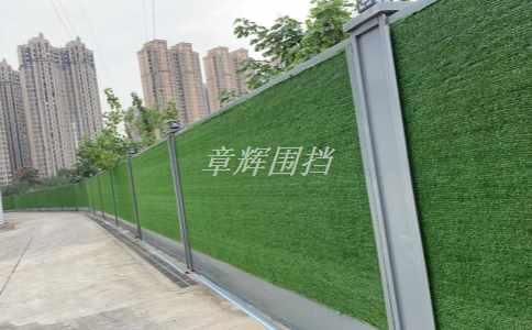 簡易圍擋在垃圾清運和危險廢物處理中的使用壽命如何？（垃圾清運和廢物處理中簡易圍擋的定期維護與更新?lián)Q代策略）