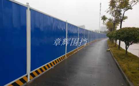 簡(jiǎn)易圍擋在城市公共廁所改造中的使用壽命如何提升？（城市公共廁所中簡(jiǎn)易圍擋的定期替換與更新?lián)Q代策略）